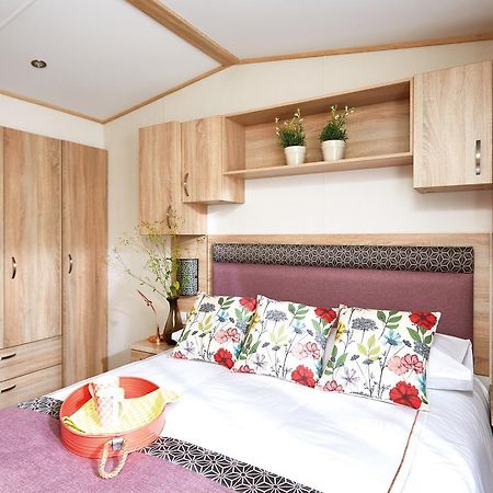 Jasmine Park Snainton Bagian luar foto
